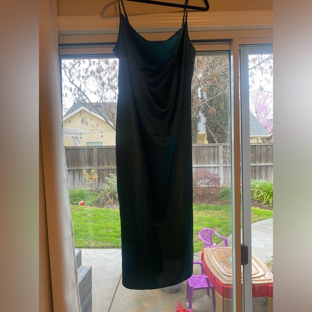Spaghetti strap satin midi dress in emerald green…